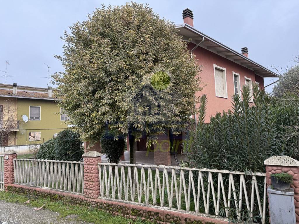 Casa indipendente a Viadana in via mentana 134 - Foto 4