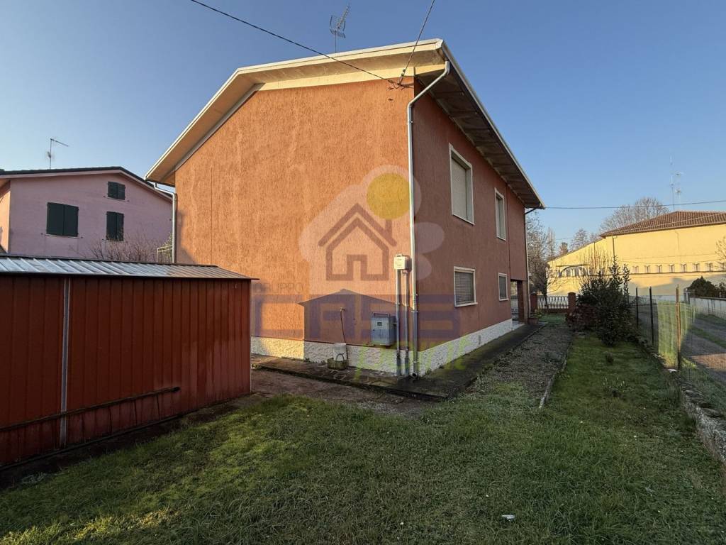 Casa indipendente a Viadana in via mentana 134 - Foto 5