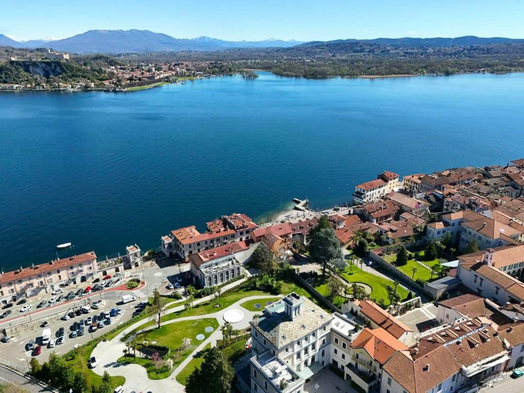 Appartamento a Arona in Via san carlo - Foto 3