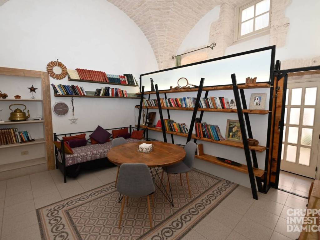 Casa indipendente a Cisternino in Via Tarantini - Foto 3