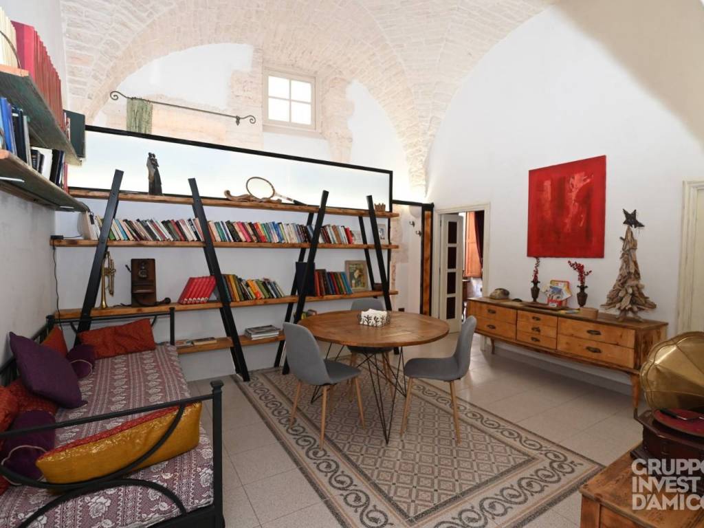 Casa indipendente a Cisternino in Via Tarantini - Foto 4