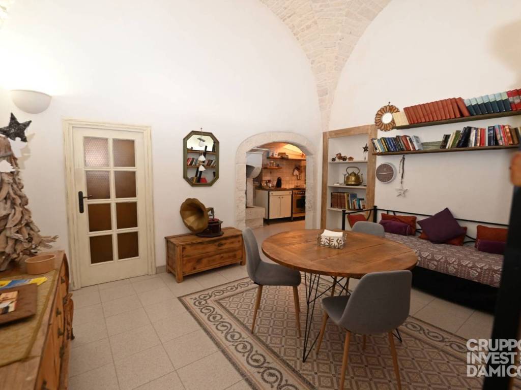 Casa indipendente a Cisternino in Via Tarantini - Foto 5