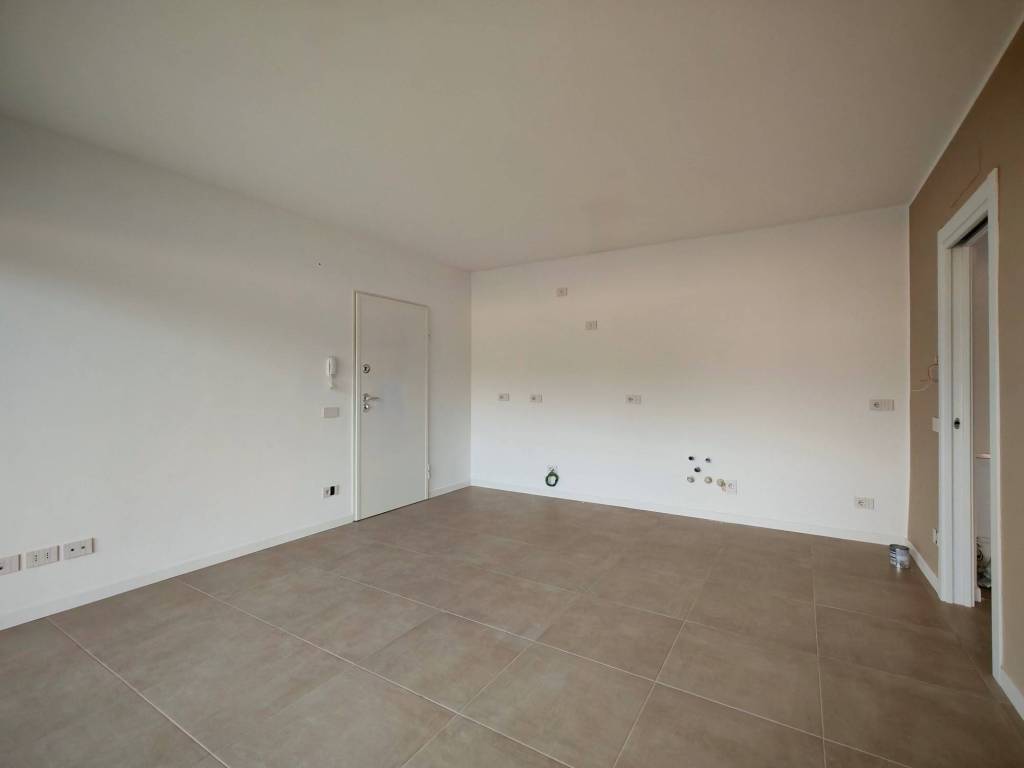 Appartamento a Villa guardia in Via Valtellina - Foto 5