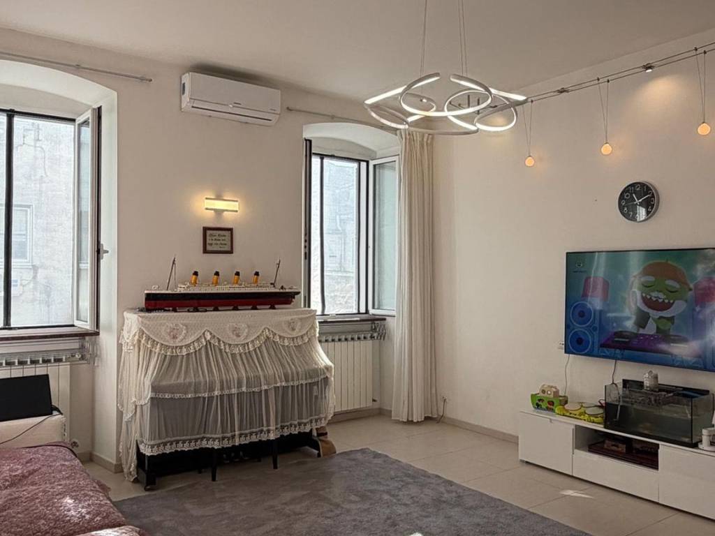Appartamento a Trieste in Via Giosuè Carducci, 10 - Foto 5