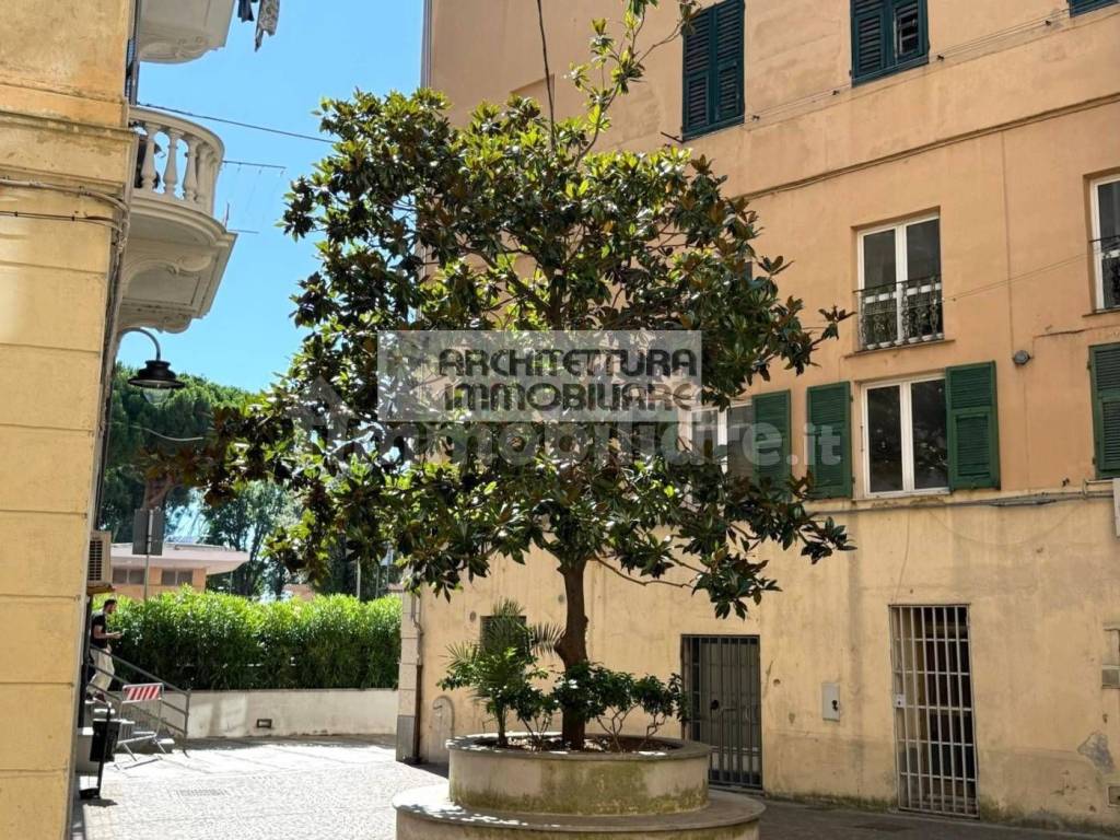 Appartamento a Vado ligure in VIA PANCALDO, 5 - Foto 3