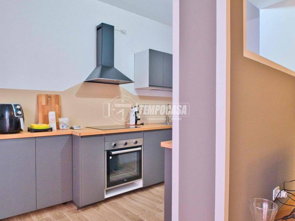 Appartamento a Novara in Via Arturo dell'Oro - Foto 4