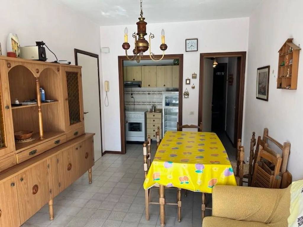 Appartamento a Follonica in Via Lago Maggiore No Number - Foto 3