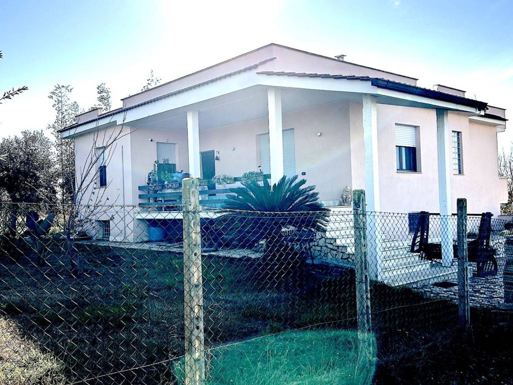 Villa a Nettuno in Via Rovito, 145 - Foto 2