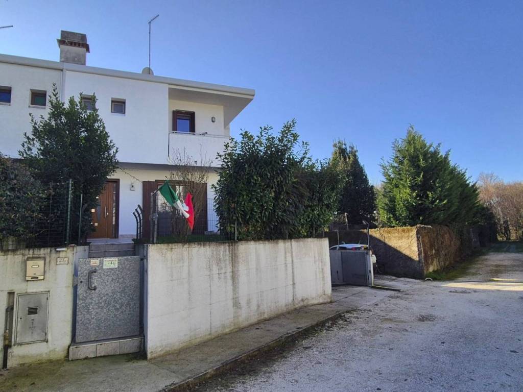 Villa a Sacile in Via Villorba, 23 - Foto 2