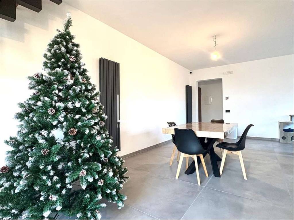 Appartamento a San martino in rio in via Dante alighieri - Foto 2