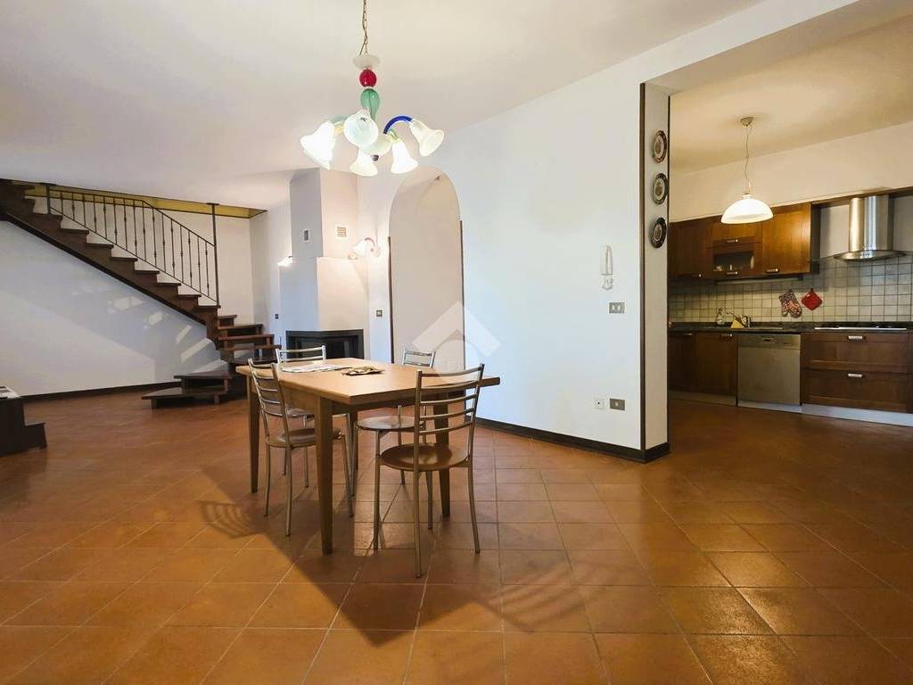 Villa a Roncoferraro in Via Rimembranze, 8 - Foto 3