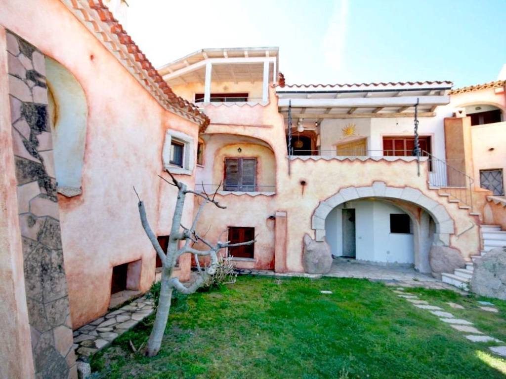 Casa indipendente a Arzachena - Foto 2