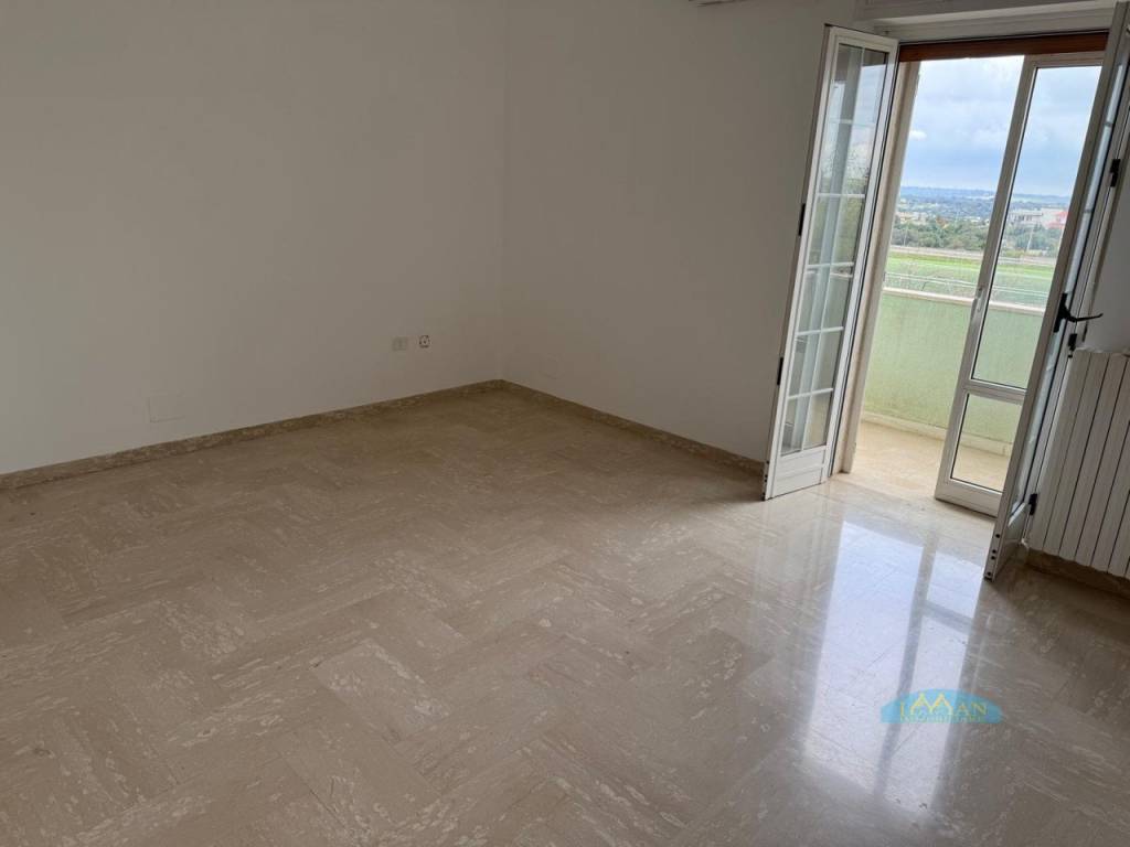 Appartamento a Ceglie messapica in Contrada Galante Menzella - Foto 5