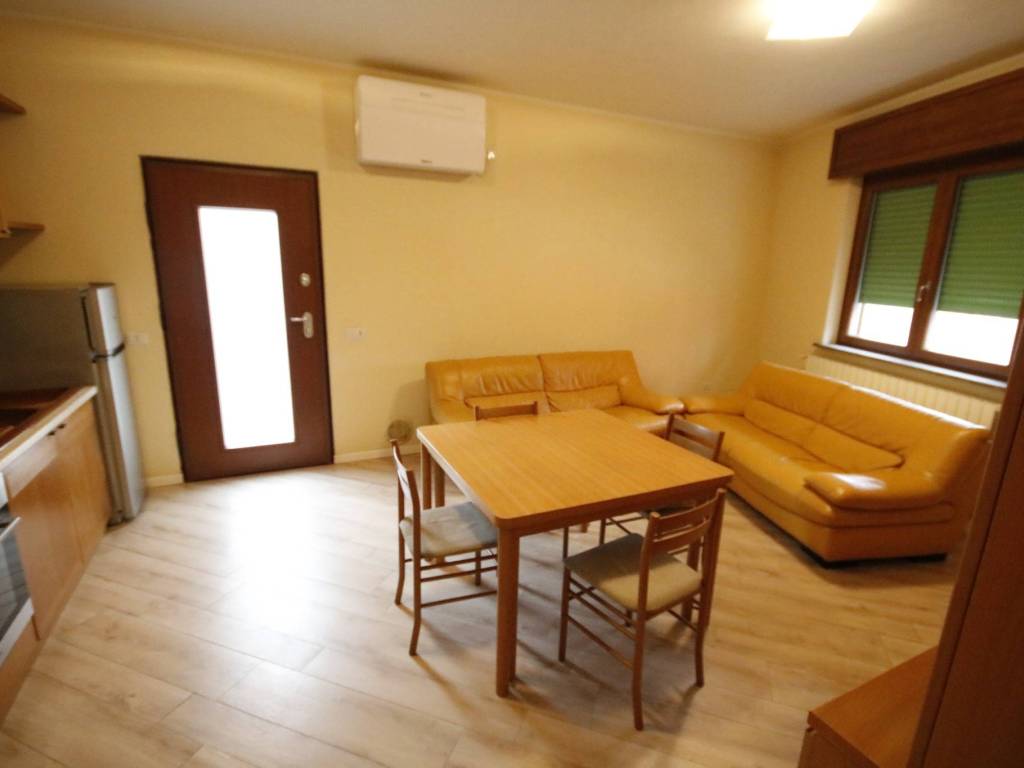 Appartamento a Crespiatica in Piazza Dino Palladini, 7 - Foto 3