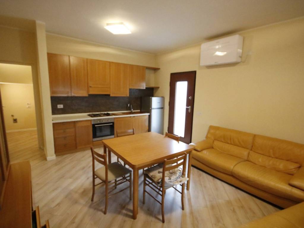 Appartamento a Crespiatica in Piazza Dino Palladini, 7 - Foto 4