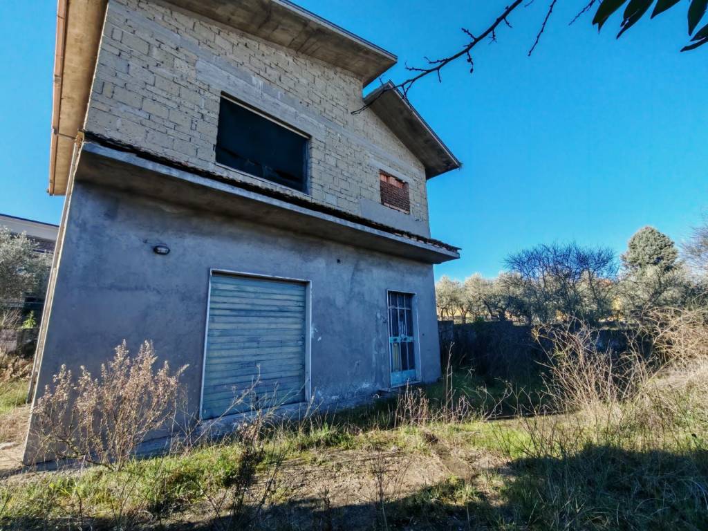 Villa a Benevento in Contrada San Vitale - Foto 3