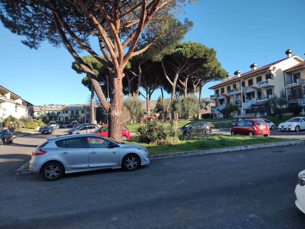 Appartamento a Grottaferrata in Via Carlo Alberto Dalla Chiesa, 37 - Foto 3