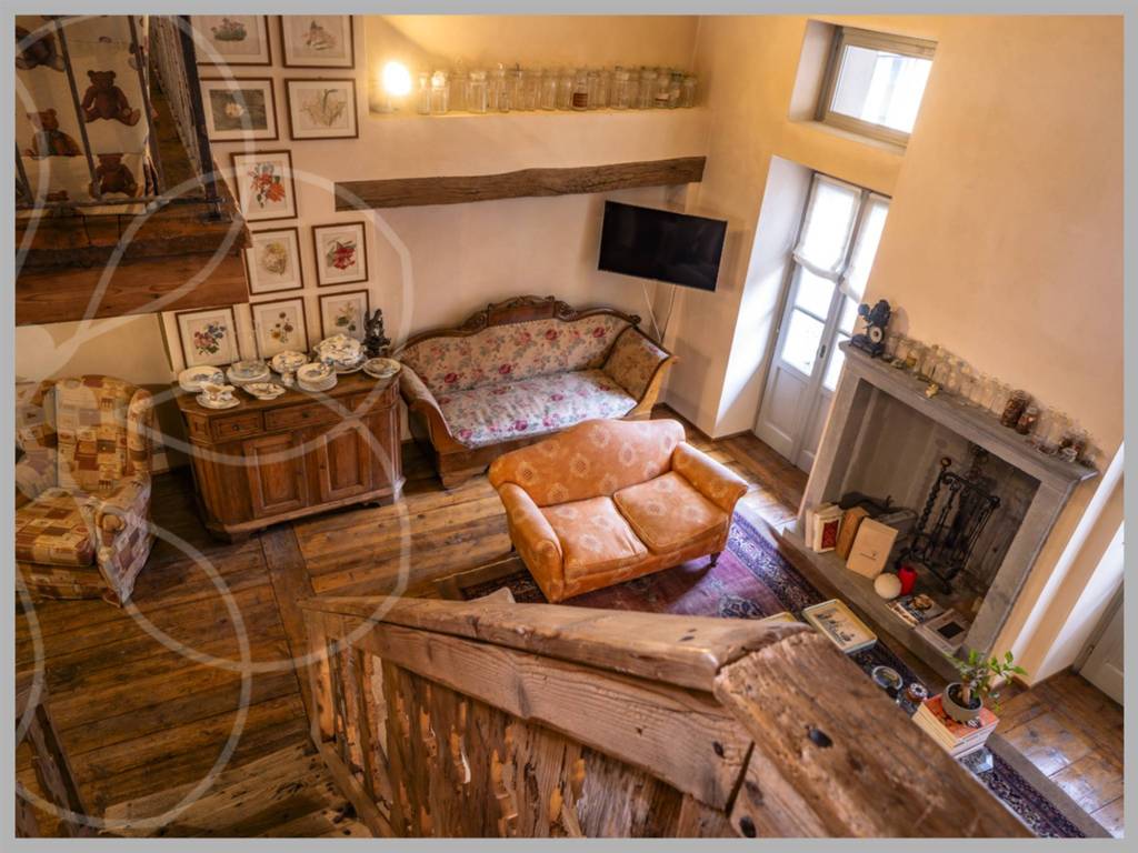Casa indipendente a Clusone in Piazza P. A. Uccelli - Foto 2