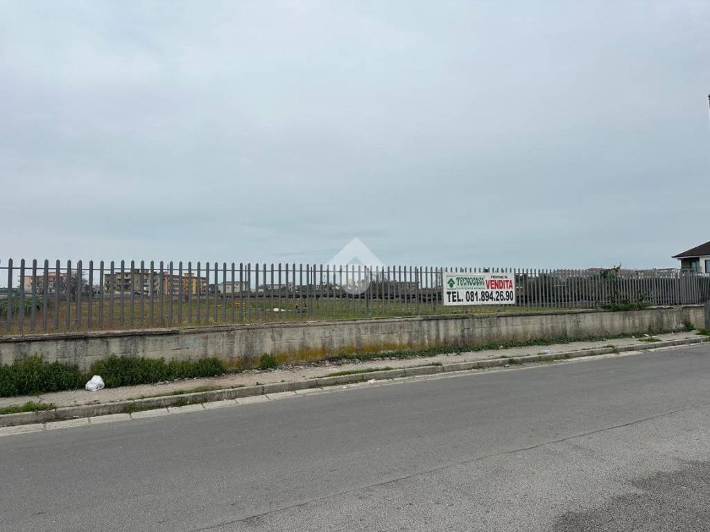 Terreno a Giugliano in campania in Via Pozzolaniello - Foto 5