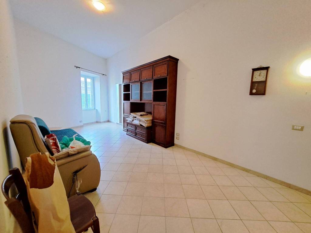 Appartamento a Monterotondo in Via Ricciotti Garibaldi, 15 - Foto 4
