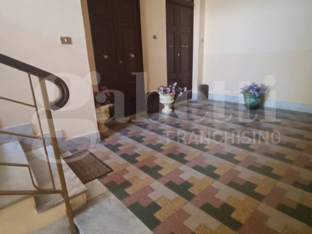 Appartamento a Catanzaro in VIA VENETO, 1 - Foto 3