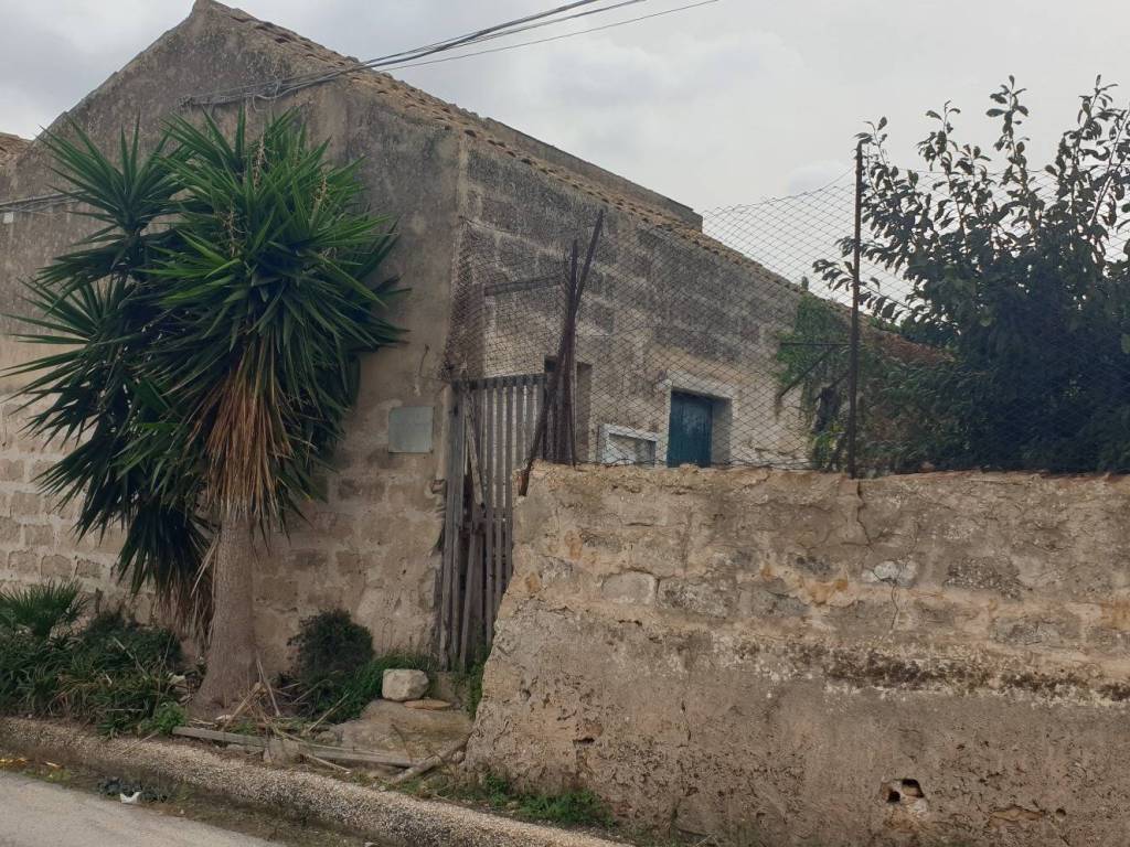 Rustico / casale a Paceco in Via Giuseppe Garibaldi, 134 - Foto 2