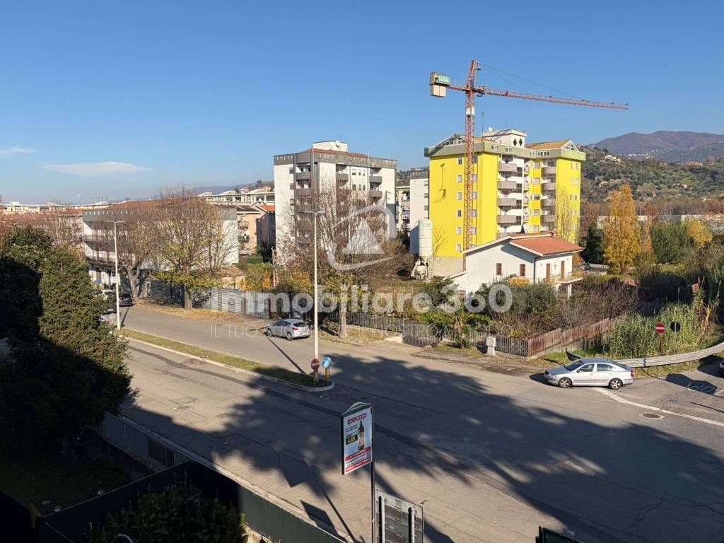 Appartamento a Cosenza in Via Popilia - Foto 2