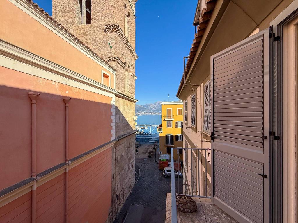 Appartamento a Gaeta in Via Regina Maria Sofia - Foto 2