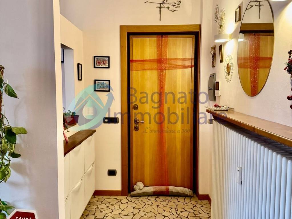 Appartamento a Novara in Viale Papa Giovanni XXIII, 30 - Foto 3