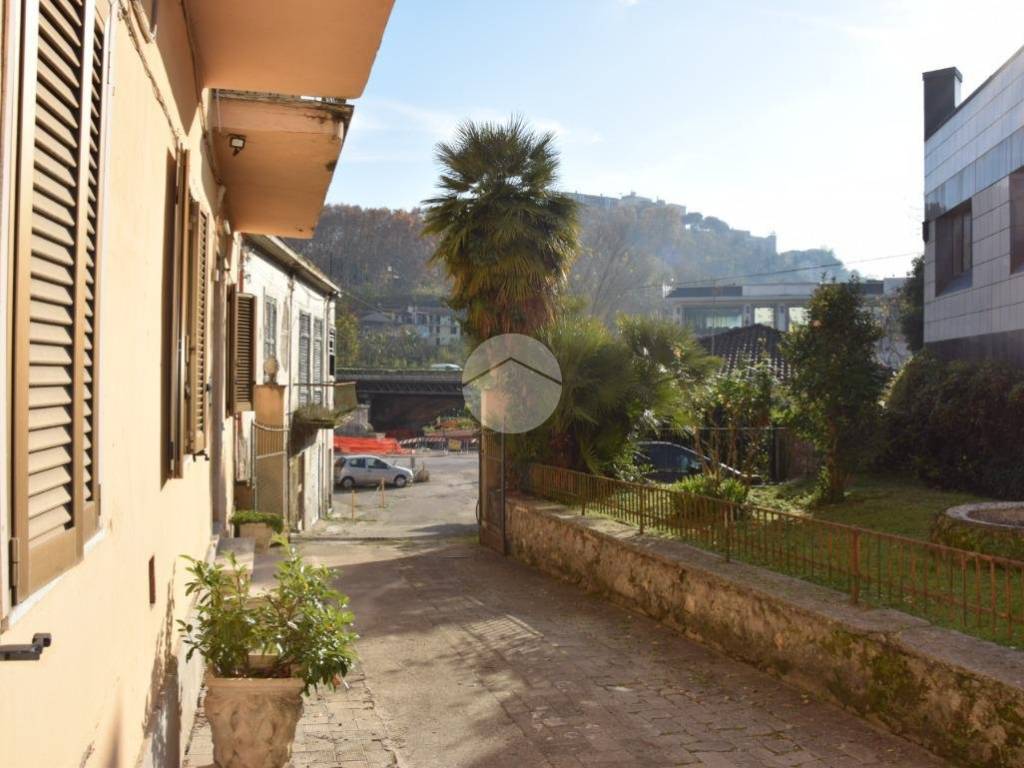 Appartamento a Frosinone in Via ponte la fontana, 11 - Foto 2
