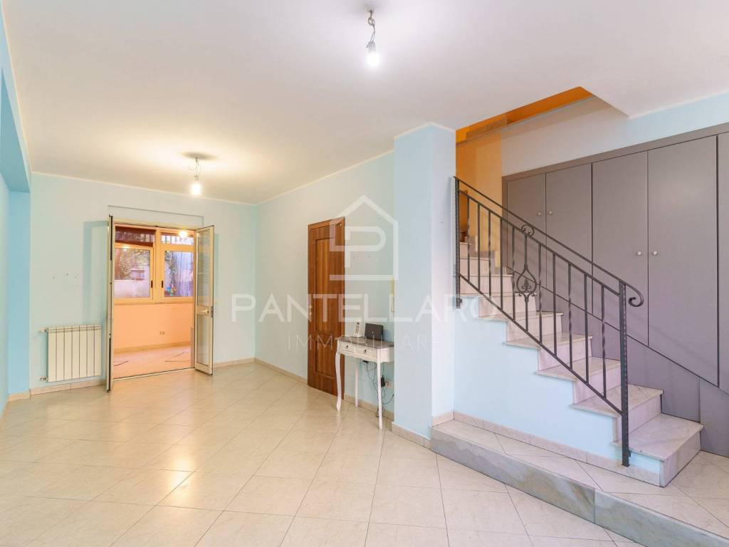 Casa indipendente a Gravina di catania in Via Simeto - Foto 3