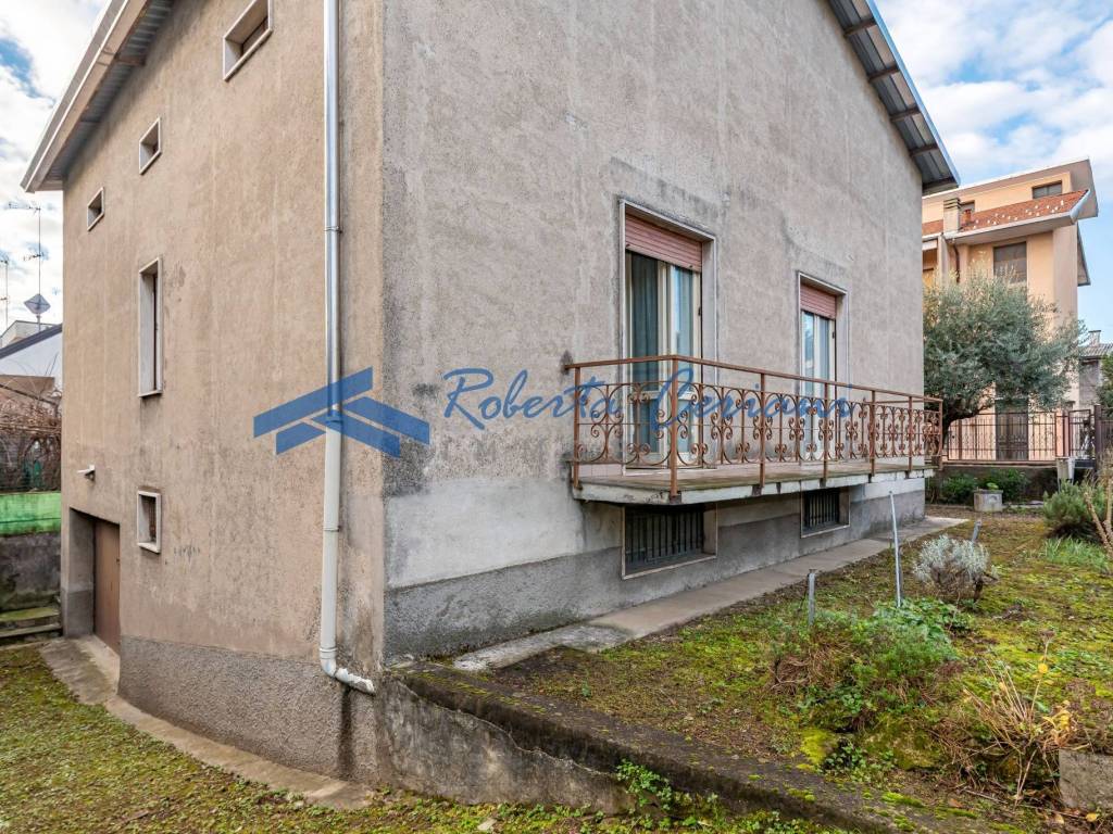 Villa a Saronno in Via Antonio Gramsci, 8 - Foto 4