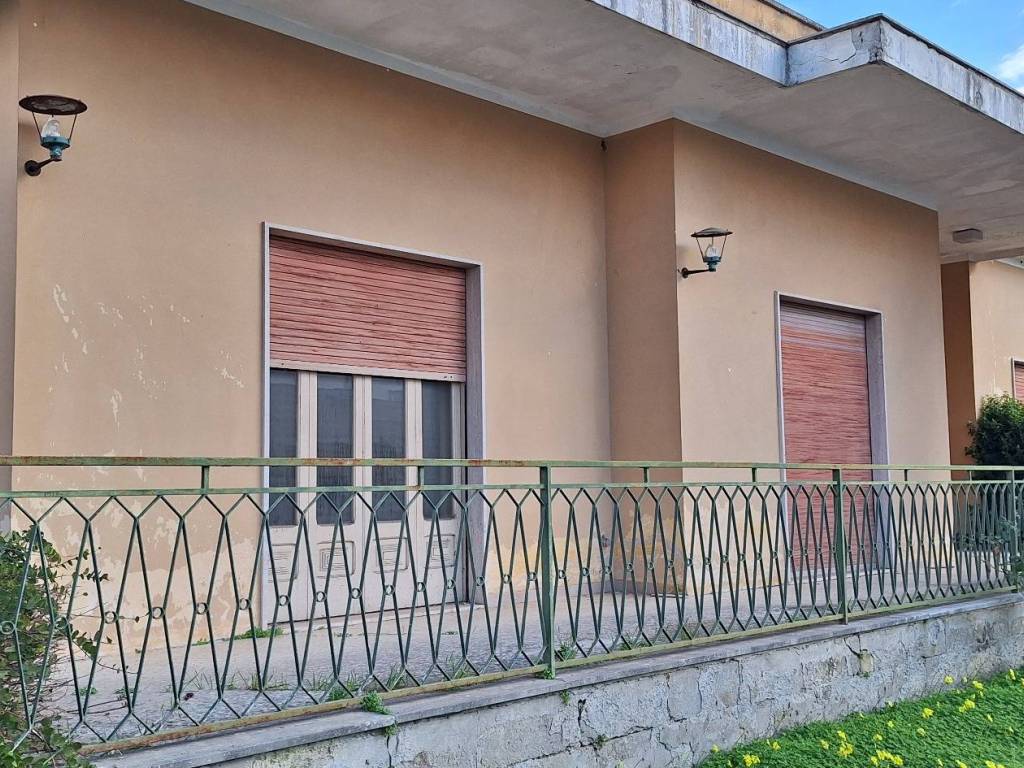 Villa a Sogliano cavour in Via Vittorio Veneto - Foto 2