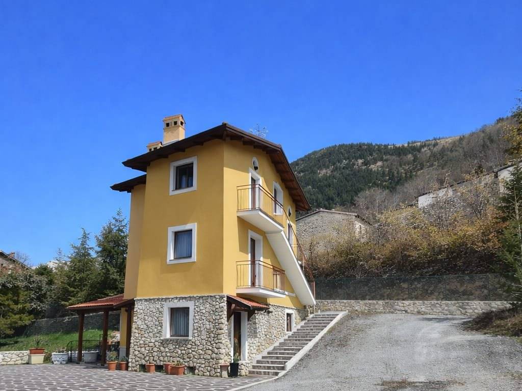 Appartamento a Ovindoli in Via Cupa, 3 - Foto 3