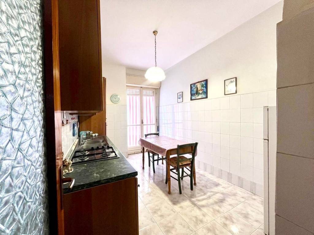 Appartamento a Giarre in Via Angelo Musco - Foto 3