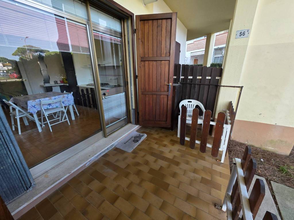 Appartamento a Comacchio in Viale Giacomo Leopardi, 62 - Foto 3
