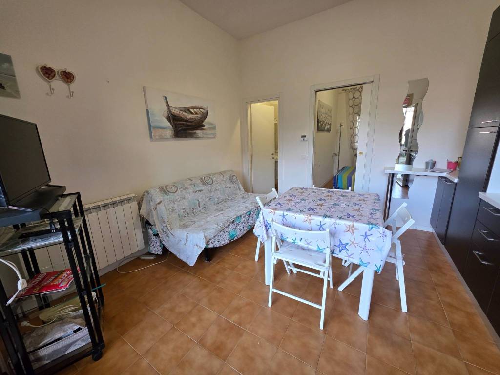 Appartamento a Comacchio in Viale Giacomo Leopardi, 62 - Foto 5