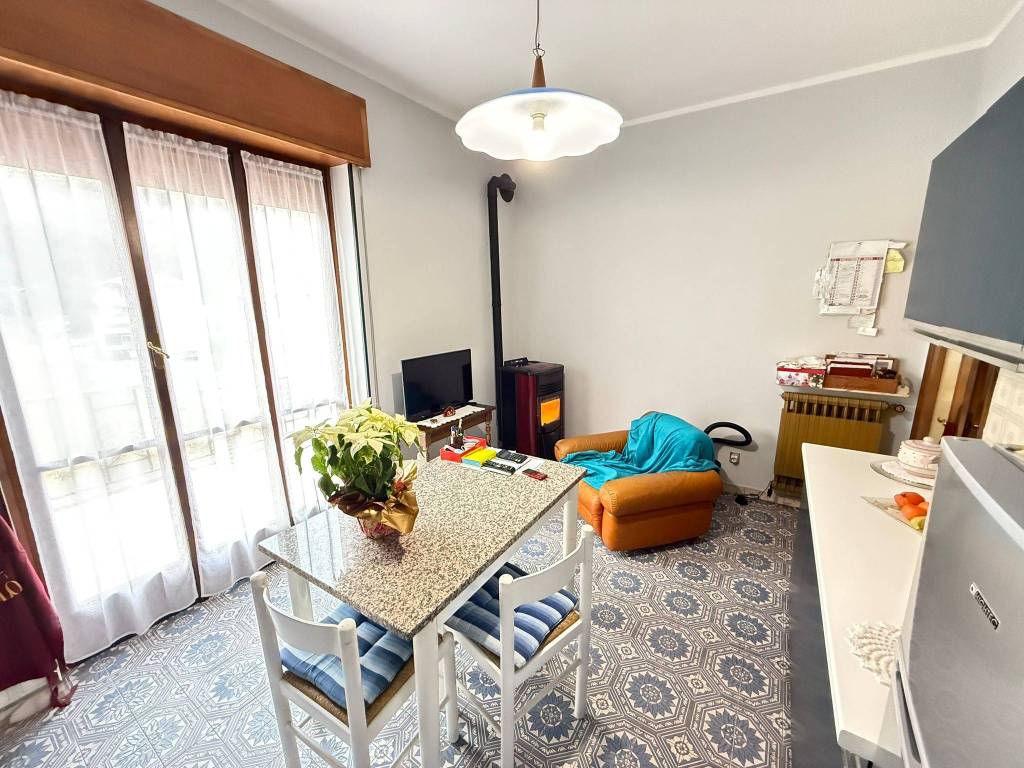 Appartamento a Cortemilia in Corso Luigi Einaudi, 130 - Foto 3
