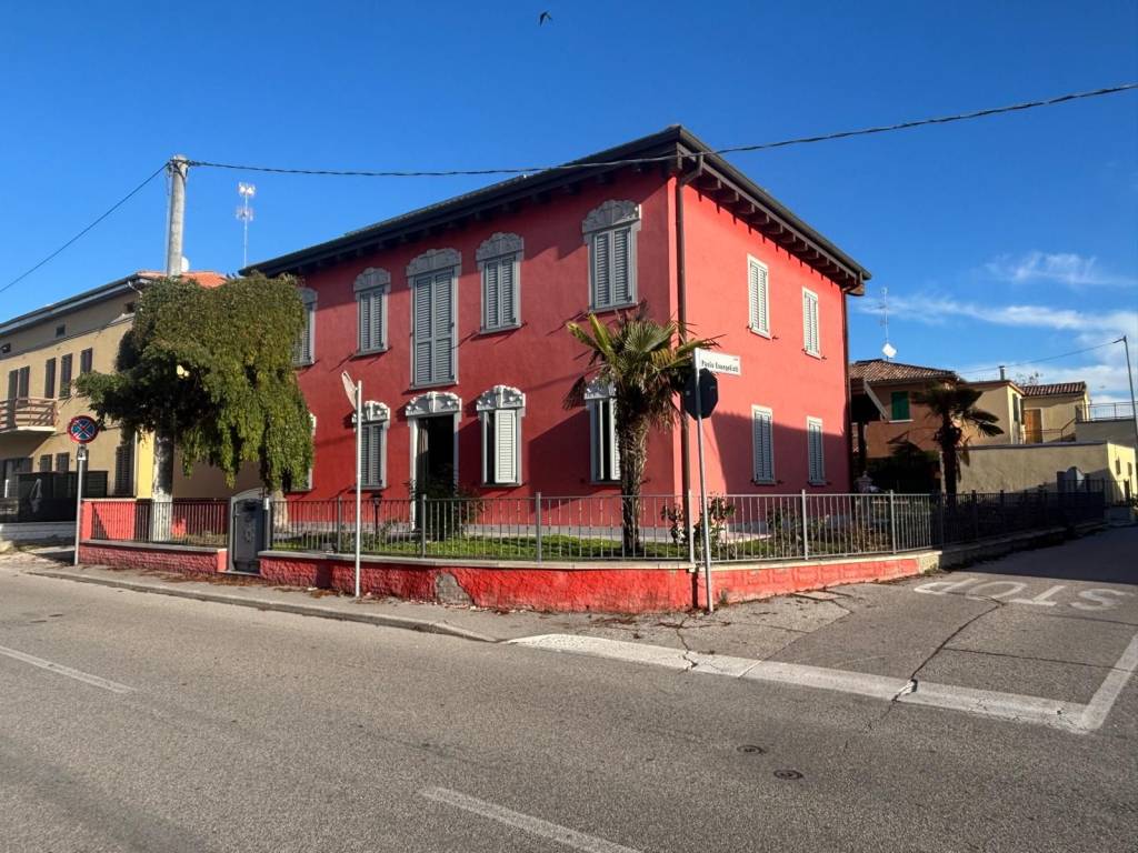 Villa a Terre del reno in Via Risorgimento, 72 - Foto 3