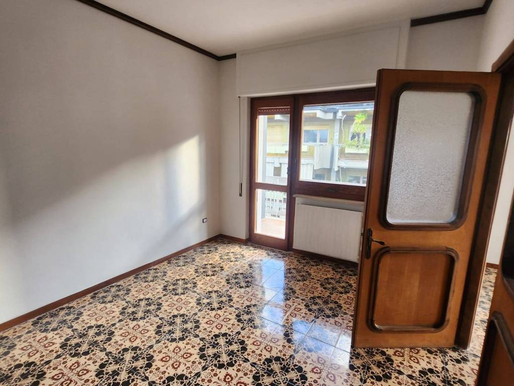 Appartamento a Caserta in Via Gian Lorenzo Bernini - Foto 5
