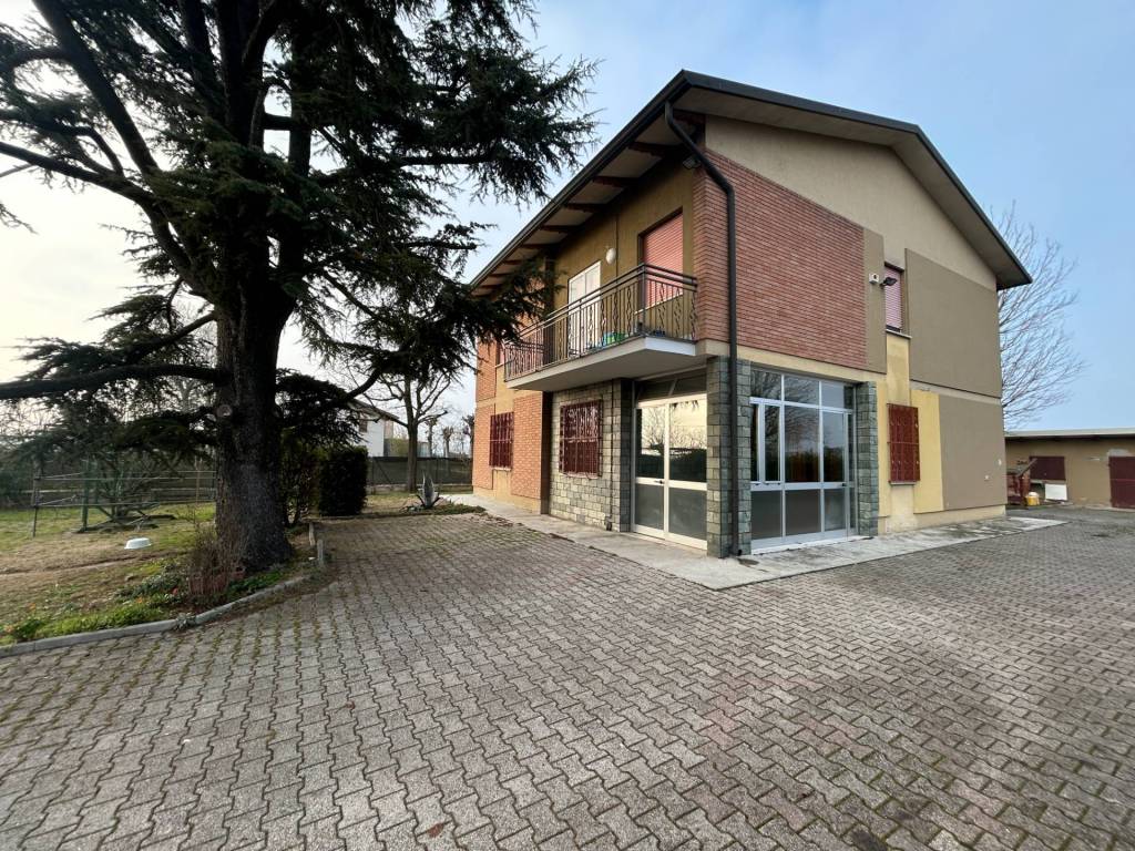 Villa a Mirandola - Foto 2