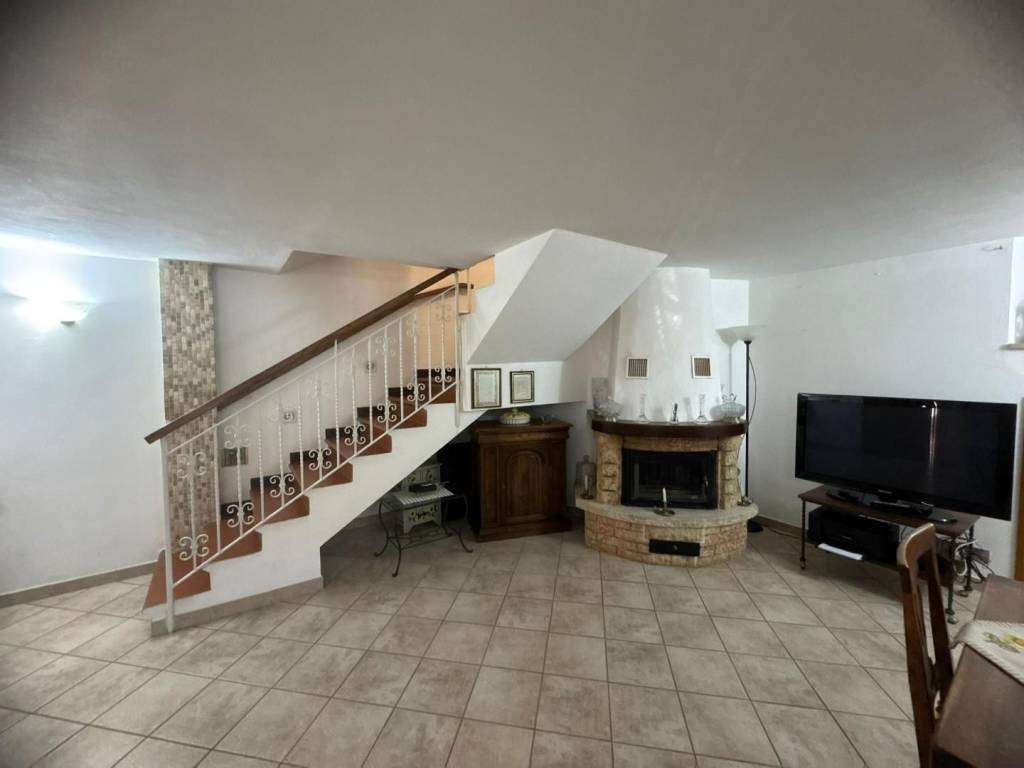 Casa indipendente a Sovicille in Via Raffaello, - Foto 2