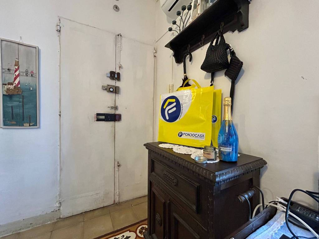 Appartamento a Varazze in Piazza Nello Bovani - Foto 3