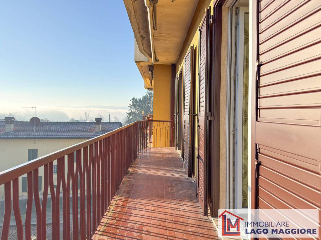 Appartamento a Angera in Via Cavalieri di Vittorio Veneto - Foto 2
