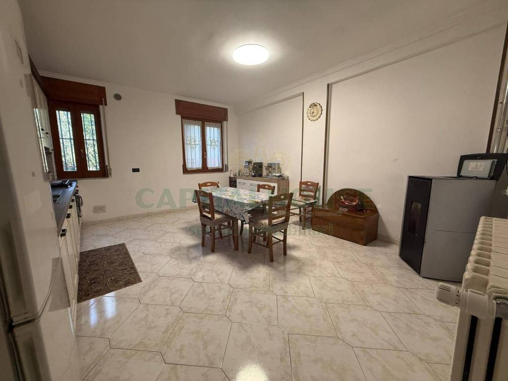Casa indipendente a Montoro in Via Municipio - Foto 4