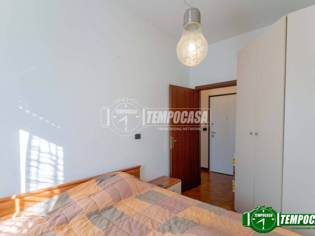 Appartamento a Magenta in Via Villaggio Saffa - Foto 3