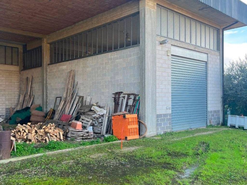 Immobile a Fondi in Strada Provinciale Fondi Sperlonga - Foto 2