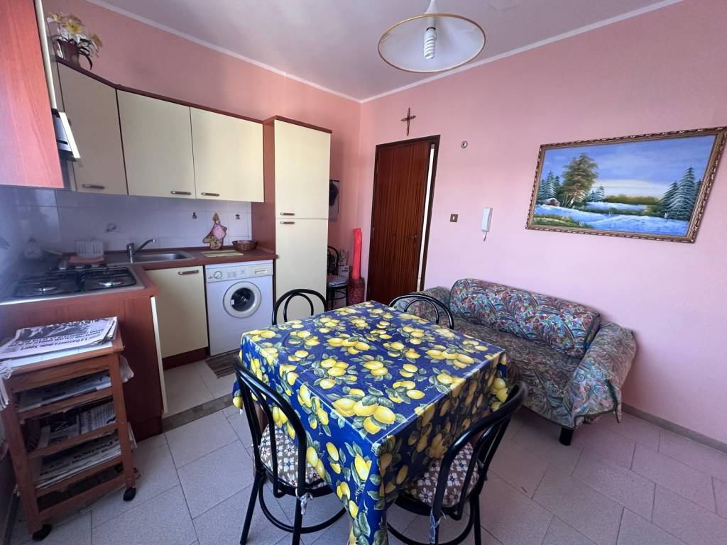 Appartamento a Comacchio in Viale Giovanni Pascoli, 32 - Foto 5