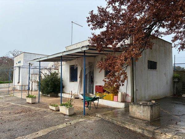 Rustico / casale a Ceglie messapica in Contrada Pisciacalze - Foto 2