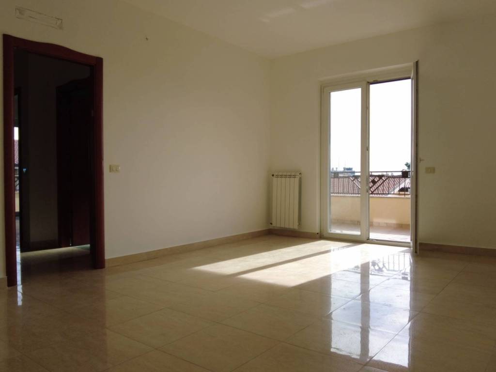 Appartamento a Siderno in Via Circonvallazione Nord, 171 - Foto 3